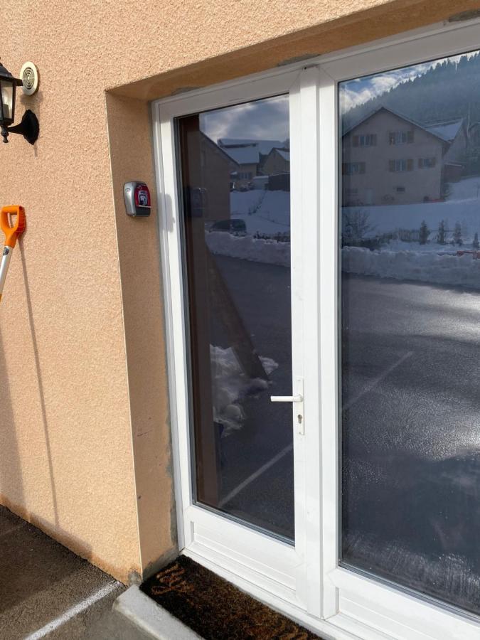 Apartament Belle Ile Villers-le-Lac Zewnętrze zdjęcie