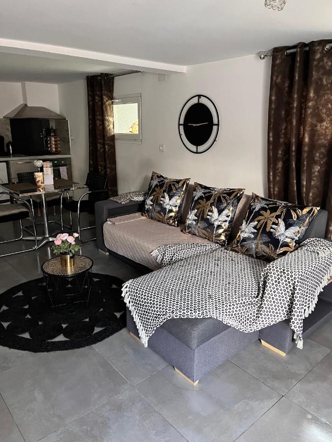 Apartament Belle Ile Villers-le-Lac Zewnętrze zdjęcie